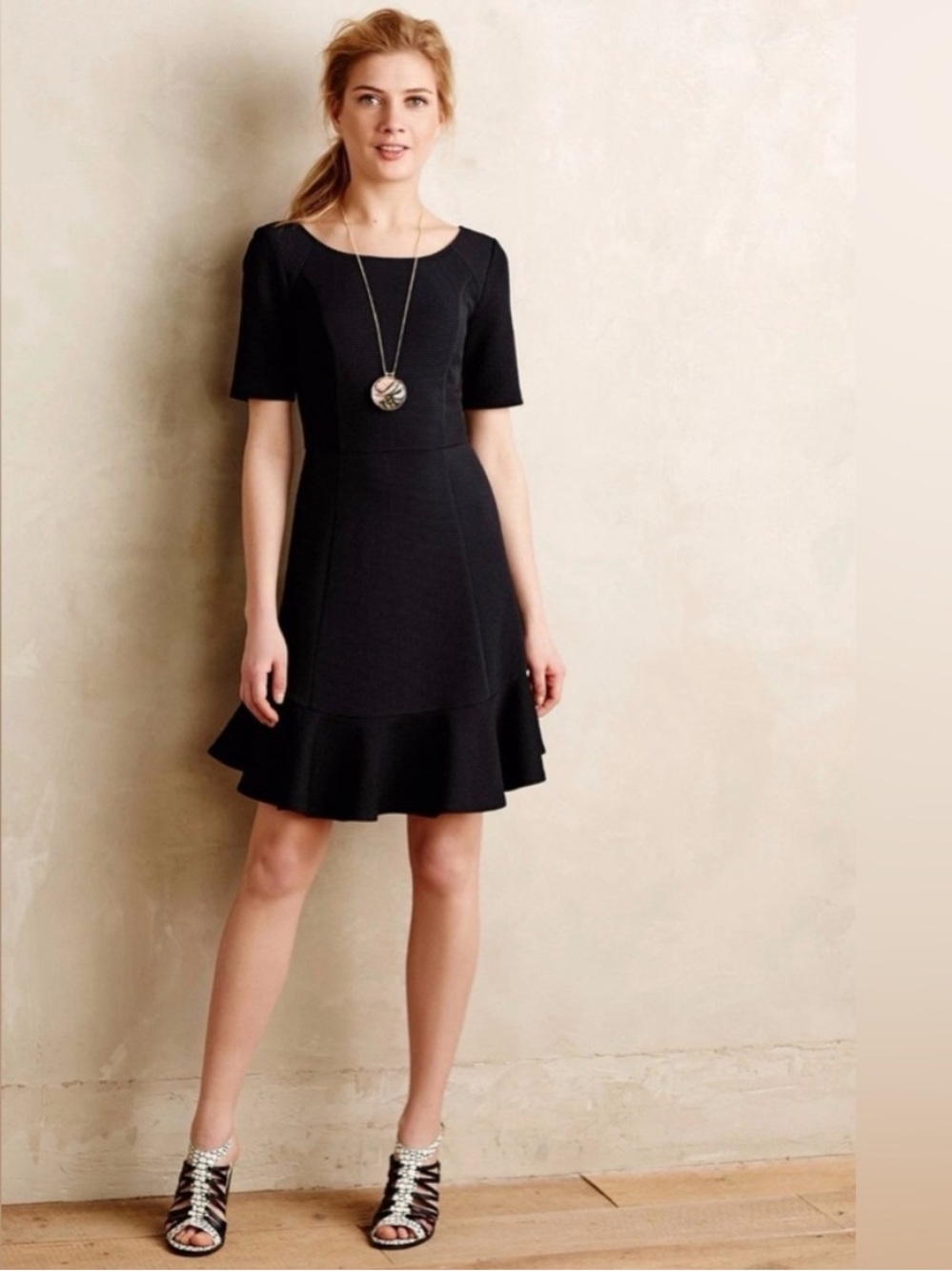 Anthropologie HD in Paris Marcelline Black Flounce Cocktail Dress Size 2